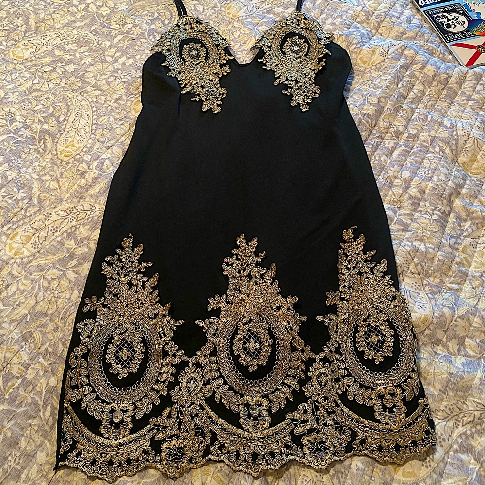 Black and gold LBD ⚜️